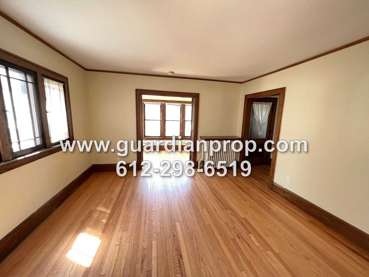 104 Snelling Ave N #104 - Photo 2 of 13