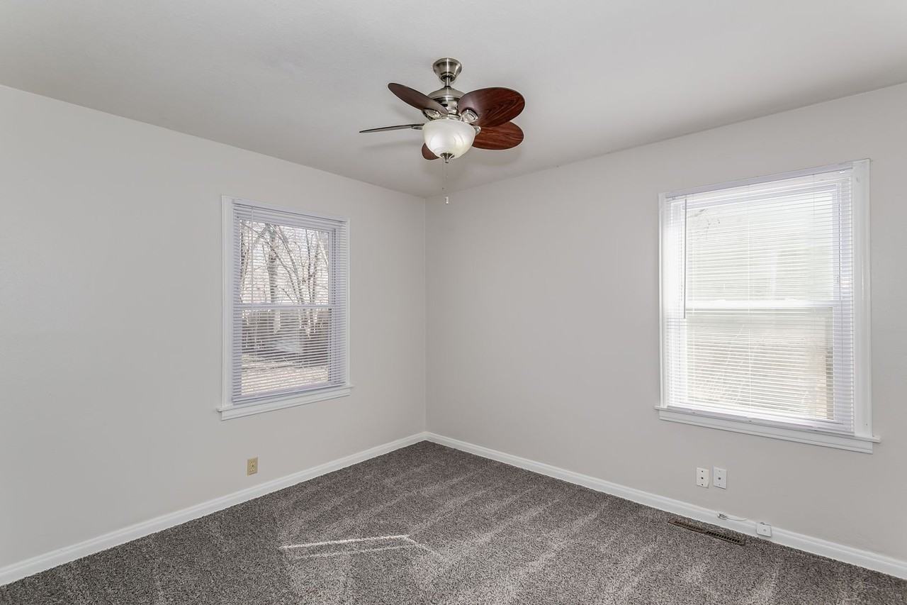 2410 N Minnesota Ave - Photo 3 of 9