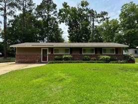 750 S Marquette Dr - Photo 1 of 1