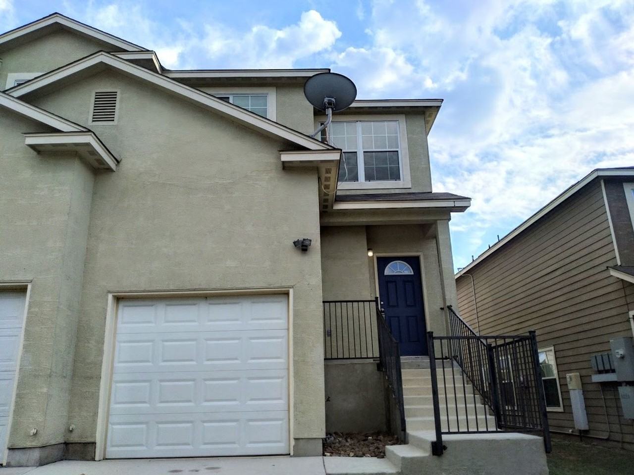 5022 San Antonio #1 - Photo 2 of 36