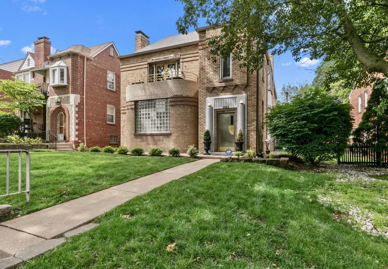 Delmar 7943 - Photo 2 of 25