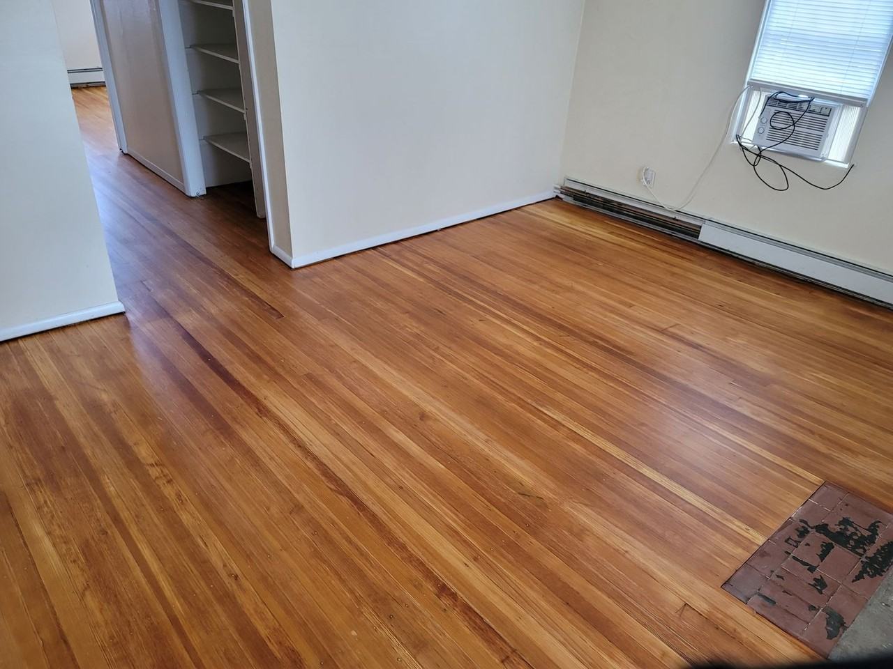 1214 East 1st Street - Photo 2 of 5