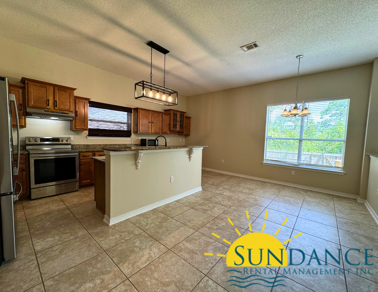 8114 Cosica Blvd - Photo 7 of 35