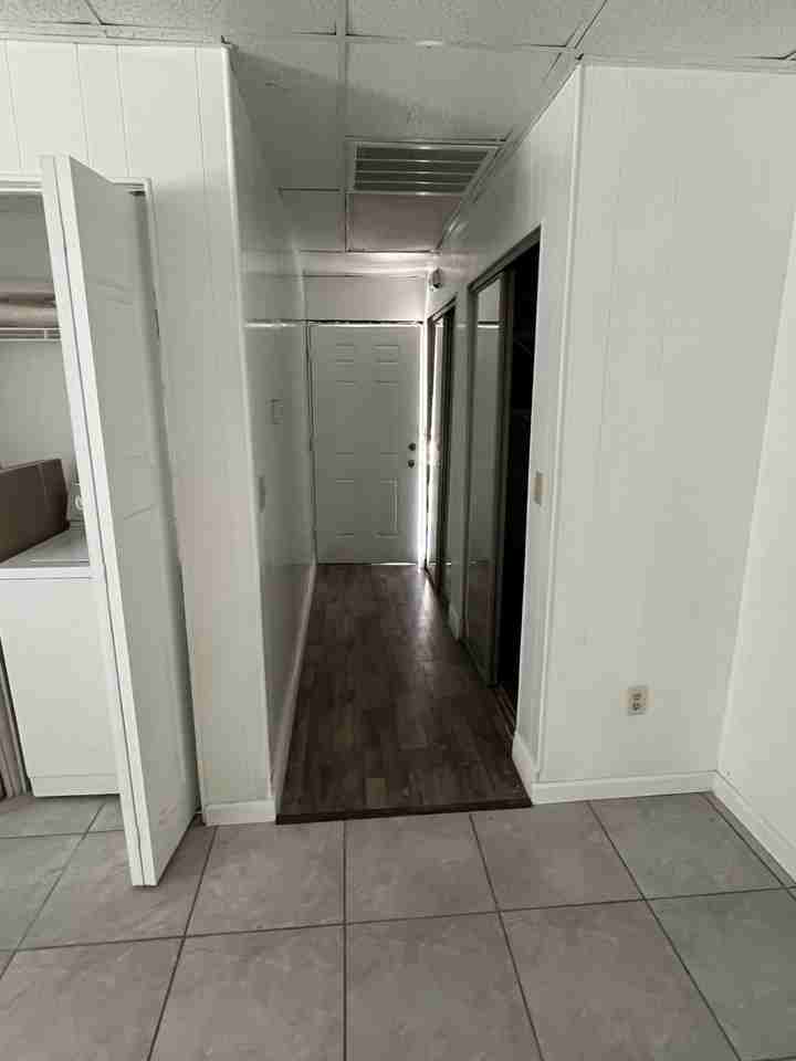 4849 Se 110th St - Photo 3 of 12