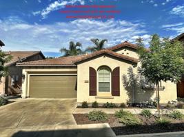 featured image of 1426 N Siena St