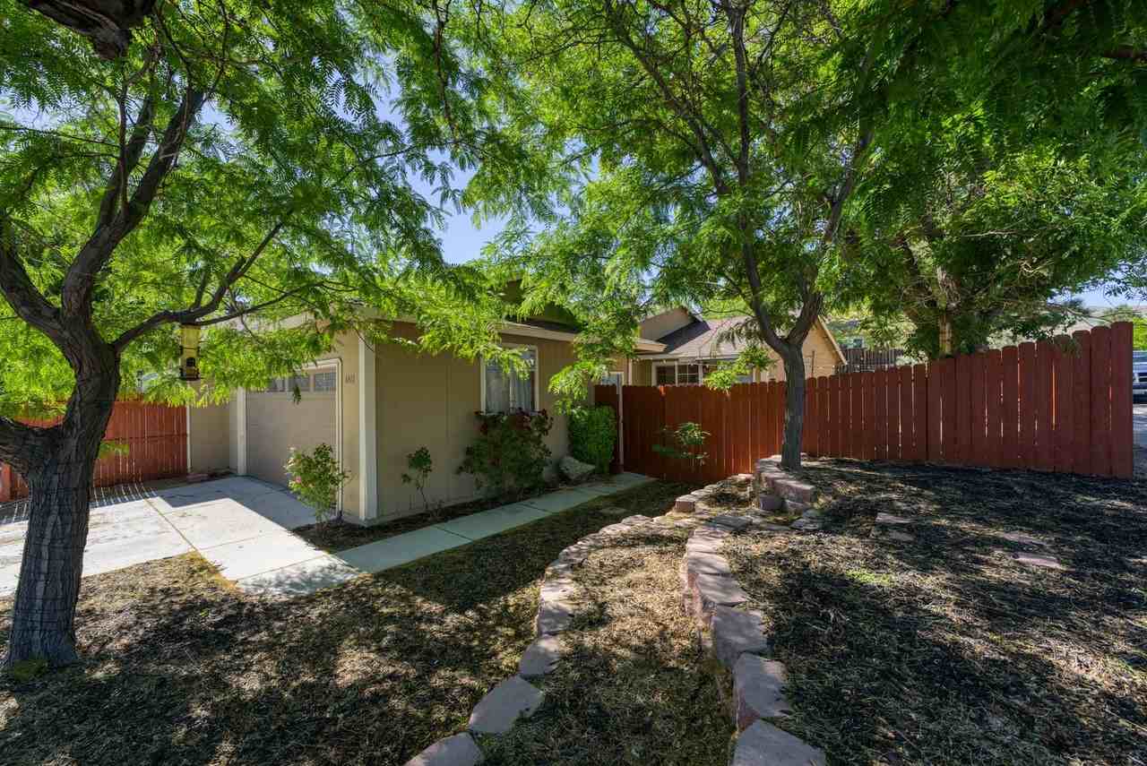 6412 Flower St - Photo 2 of 20