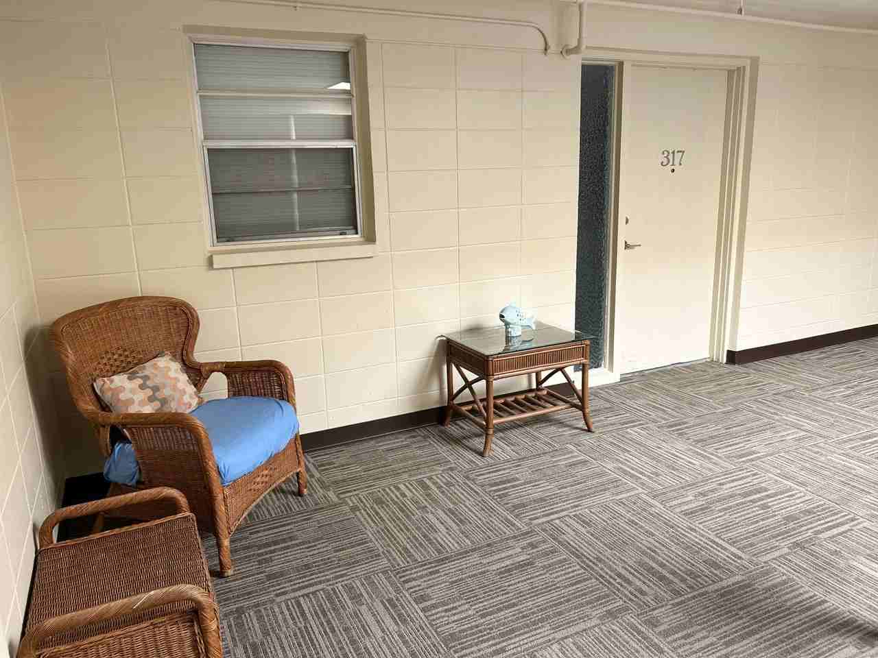 4901 38th Way S - Photo 2 of 36