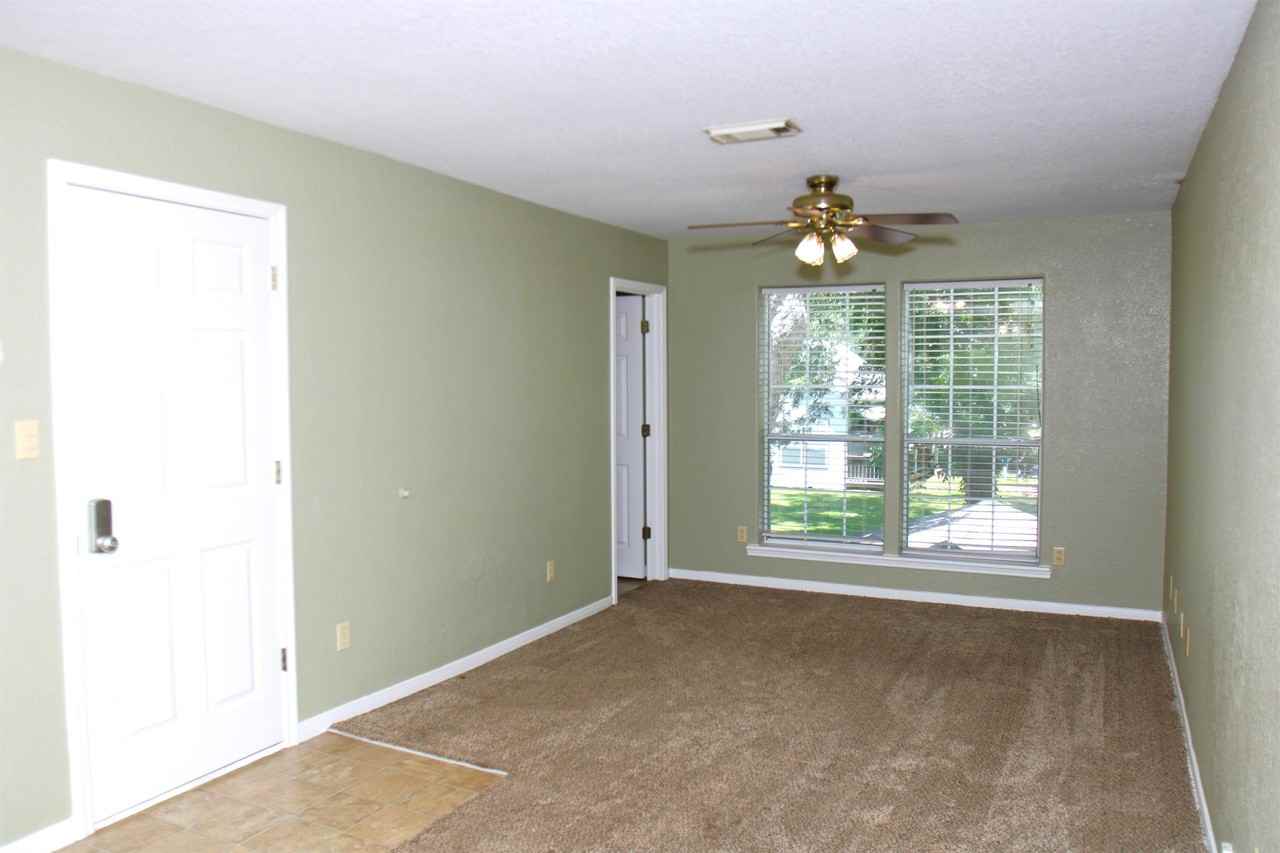 102 1/2 N Elm St #1 - Photo 3 of 7