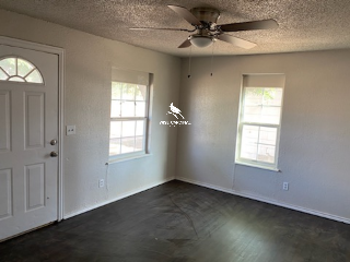 103 S Veal Ave #1 - Photo 3 of 15