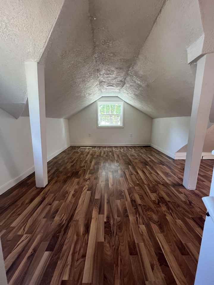 607 Samantha Ave #1 - Photo 7 of 10