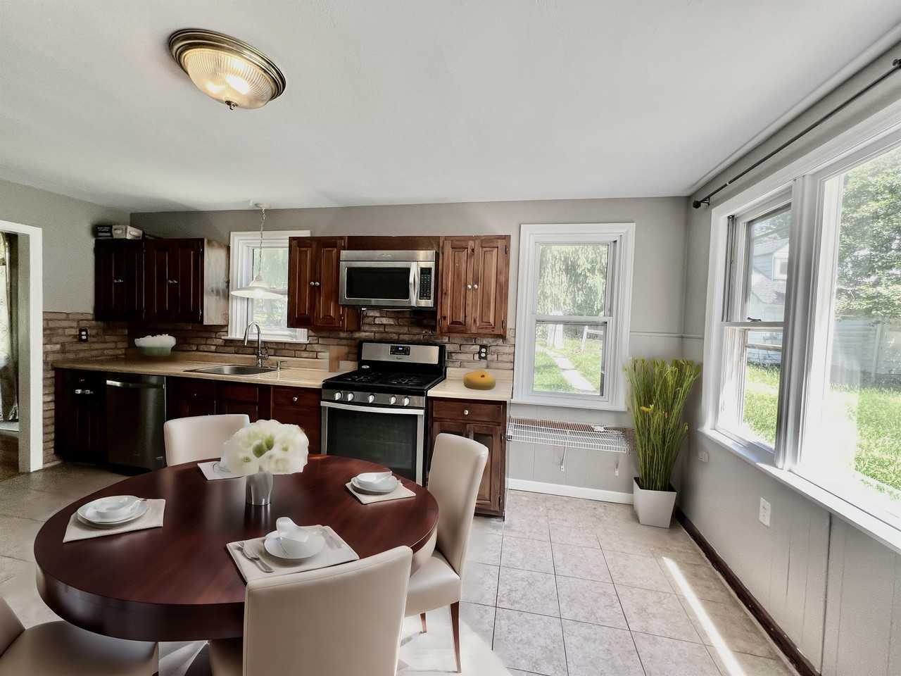 132 W Conestoga Rd #1 - Photo 2 of 18