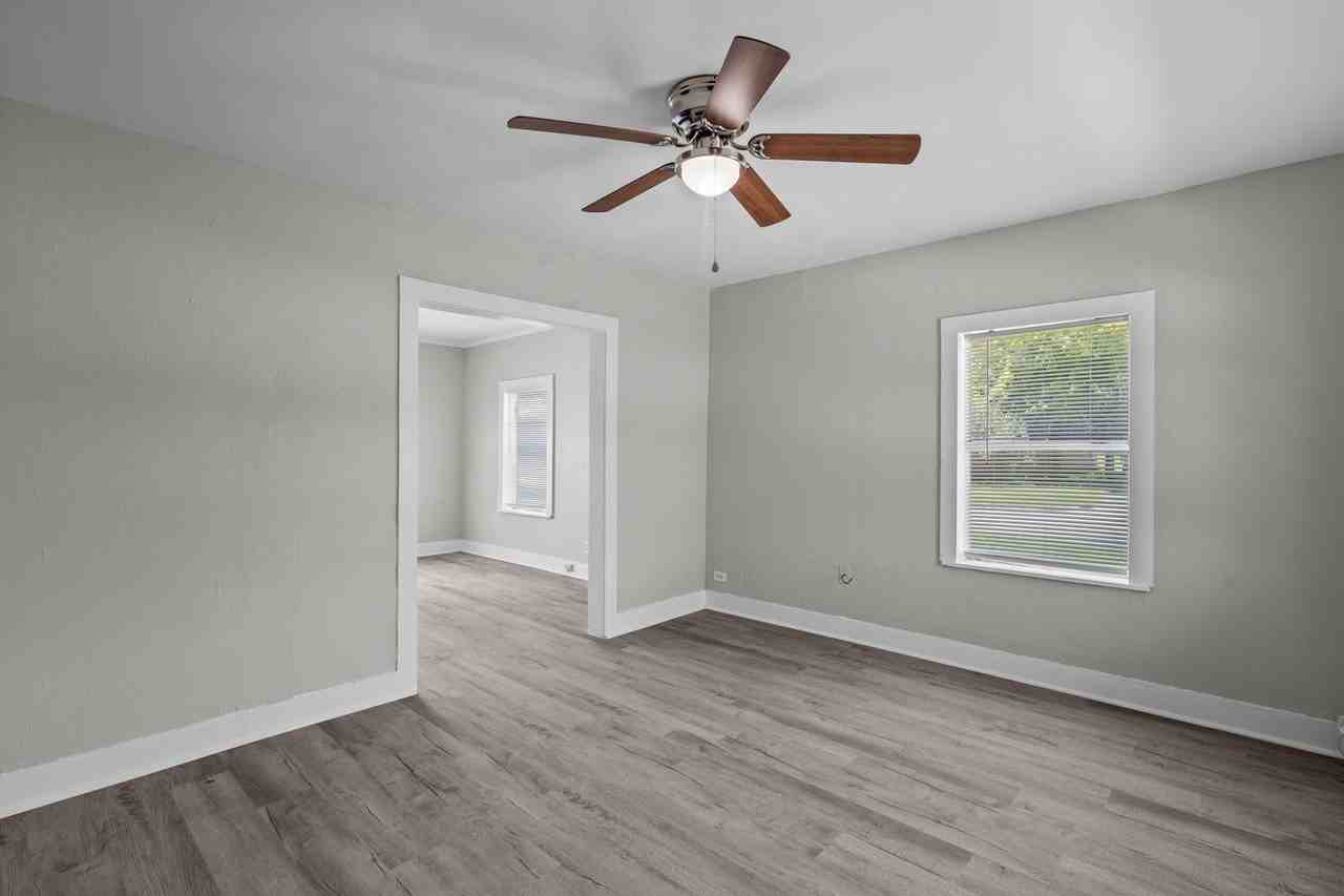 331 9th Street North - Photo 3 of 12