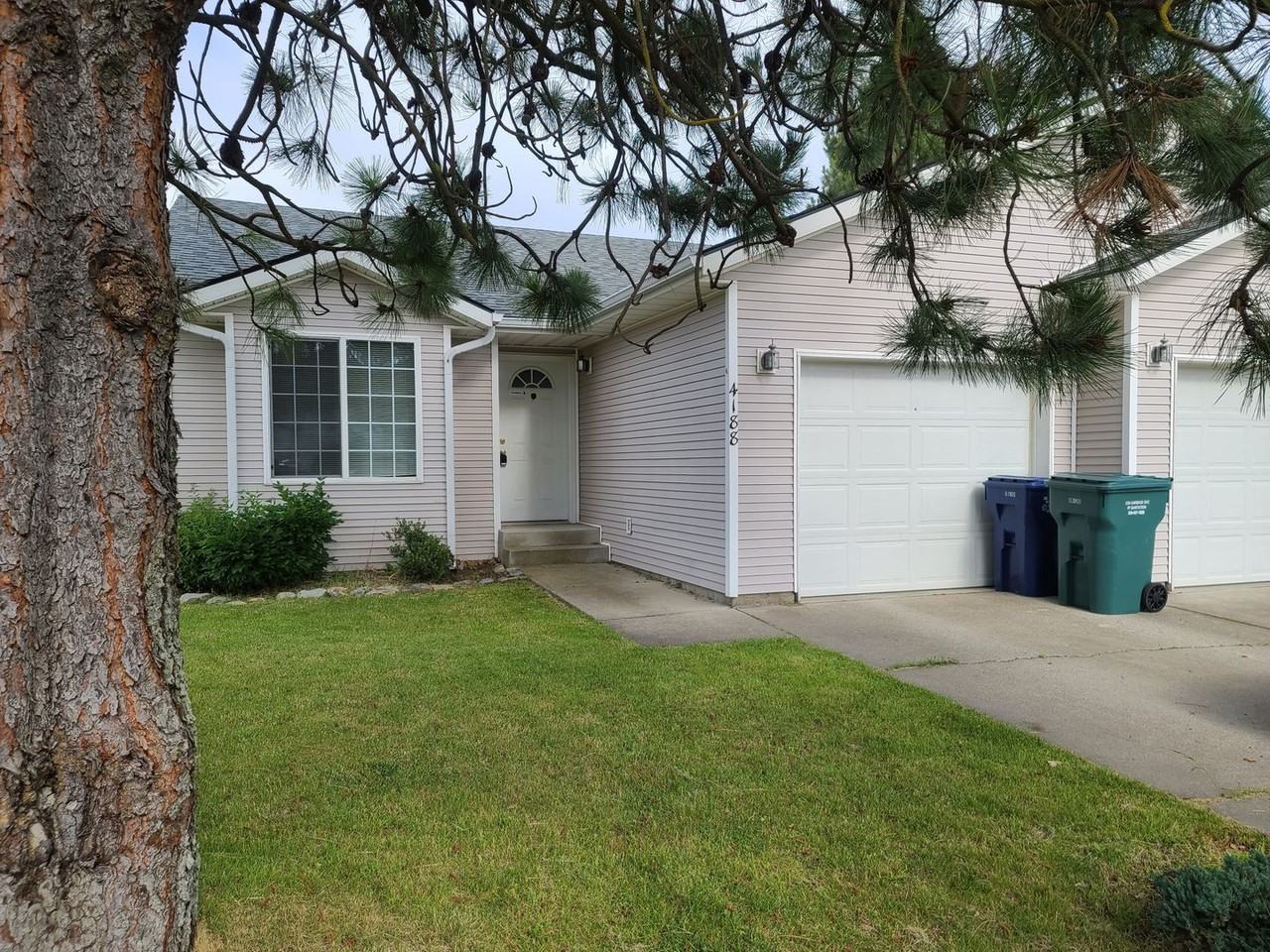 4188 N Player Dr - Photo 2 of 26