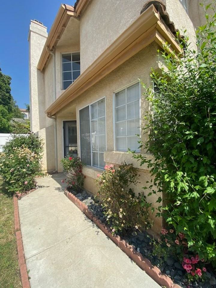 7193 Sunrise Ct - Photo 2 of 38