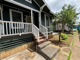 featured image of 260 N School St