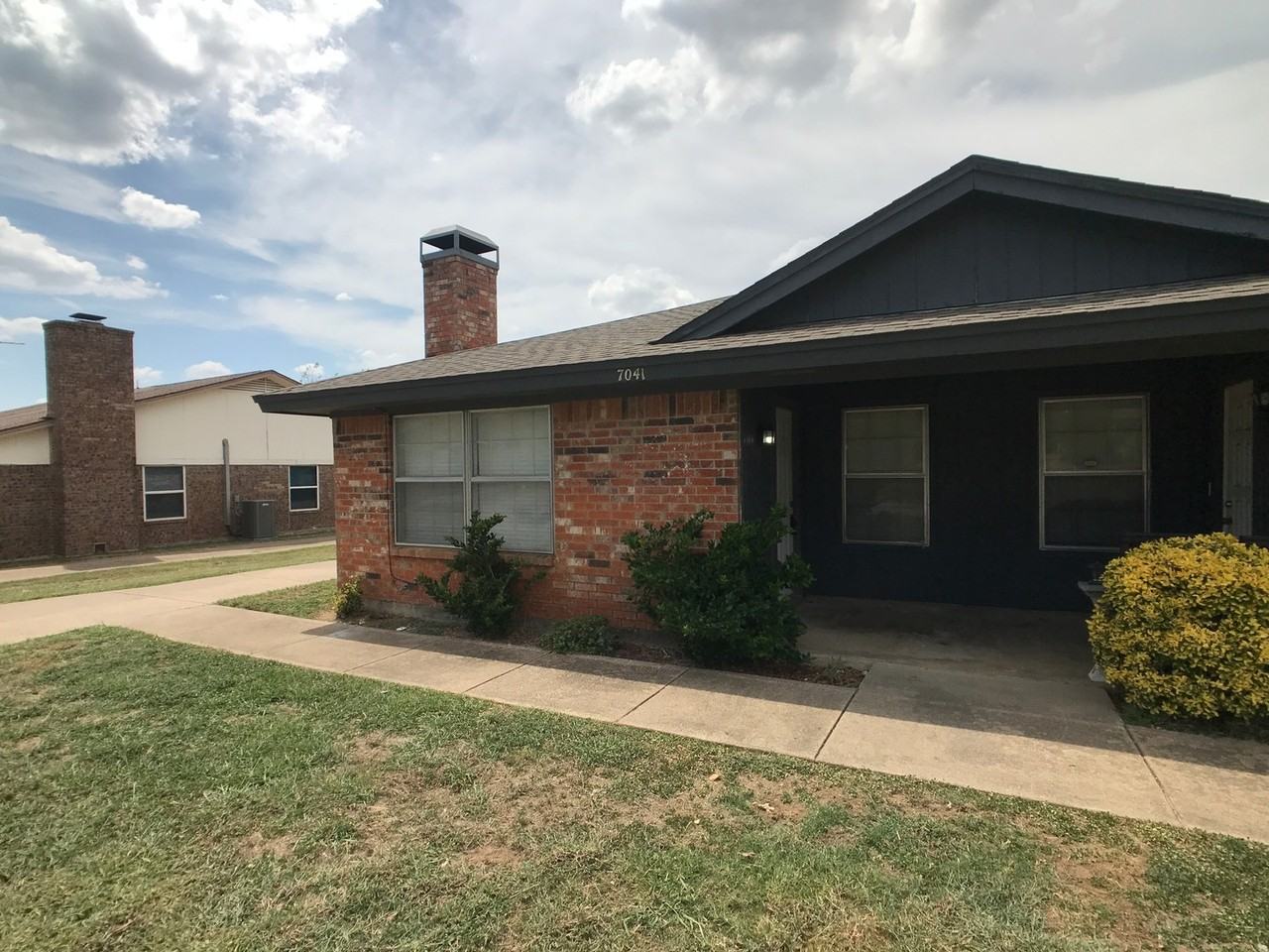 Crosstimbers7041/43 - Photo 2 of 44