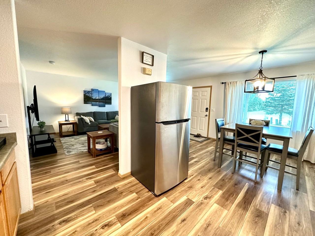 397 Katmai Avenue - Photo 5 of 16