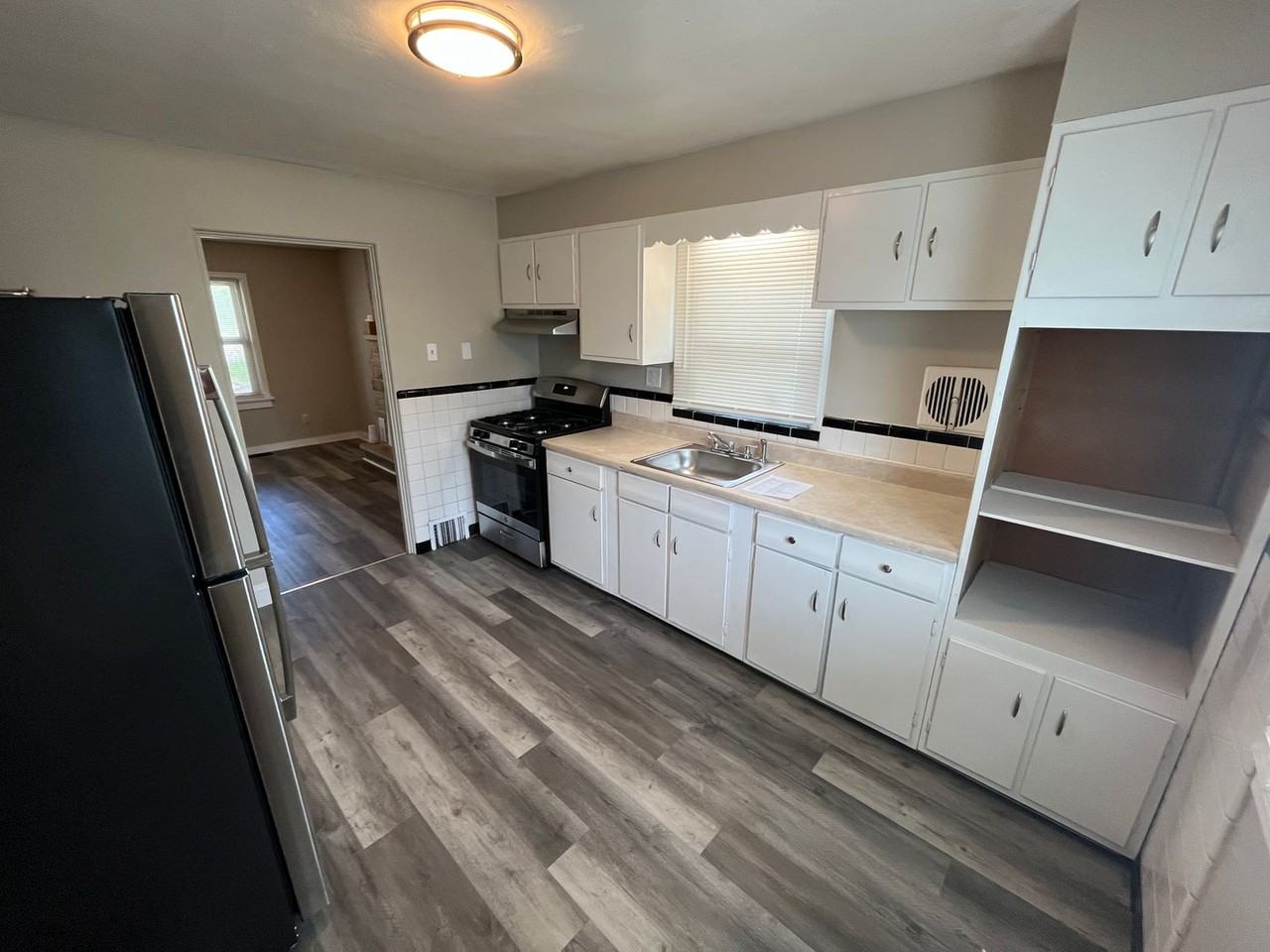 6 Dadebridge Ct - Photo 4 of 16