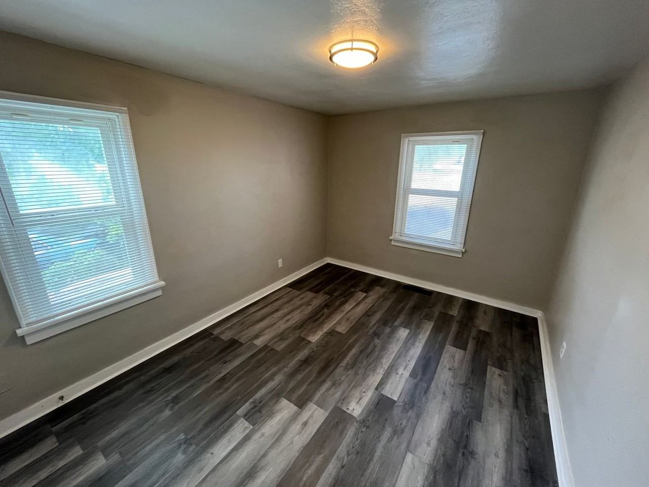 6 Dadebridge Ct - Photo 7 of 16