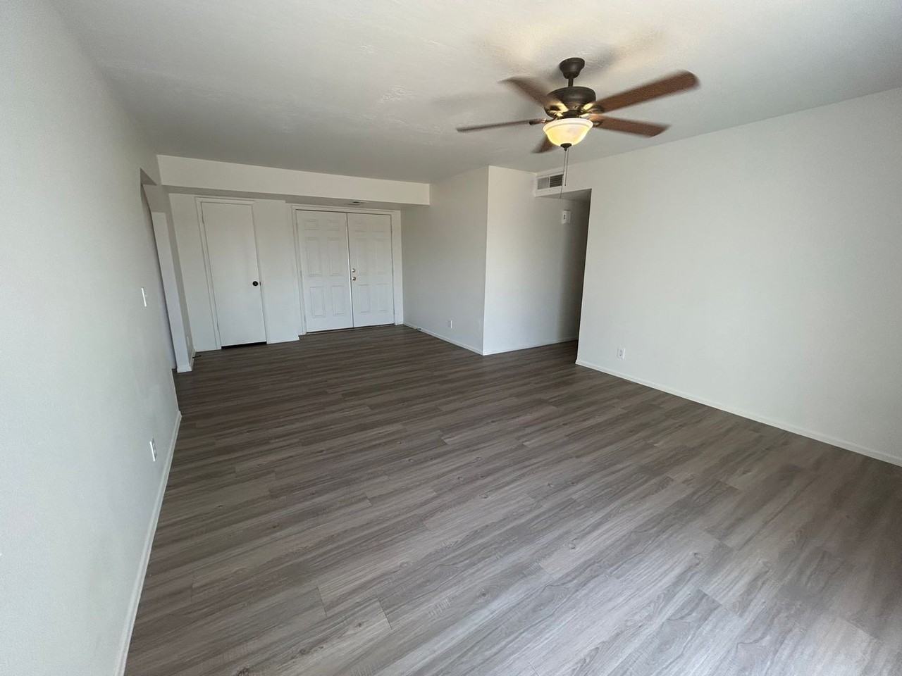 9312 North 74th Drive - Photo 3 of 14