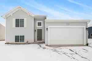 featured image of 4020 Sumner Dr