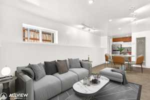 featured image of 4177 Louisiana St