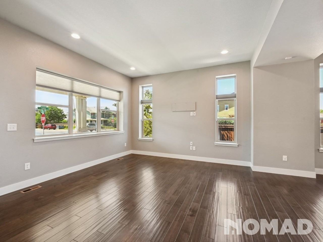 2592 Iola St - Photo 3 of 30