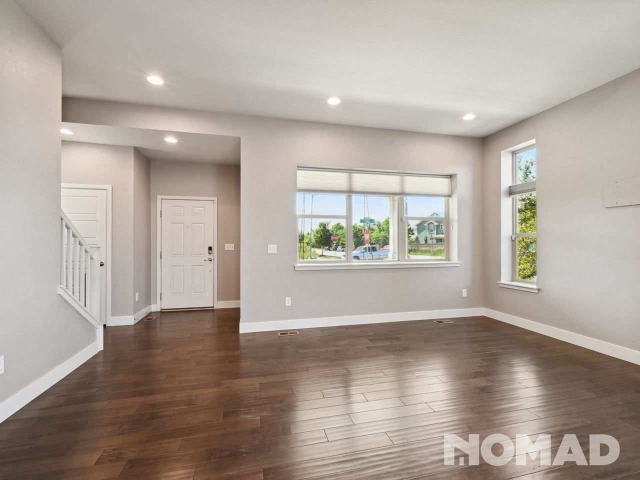 2592 Iola St - Photo 4 of 30