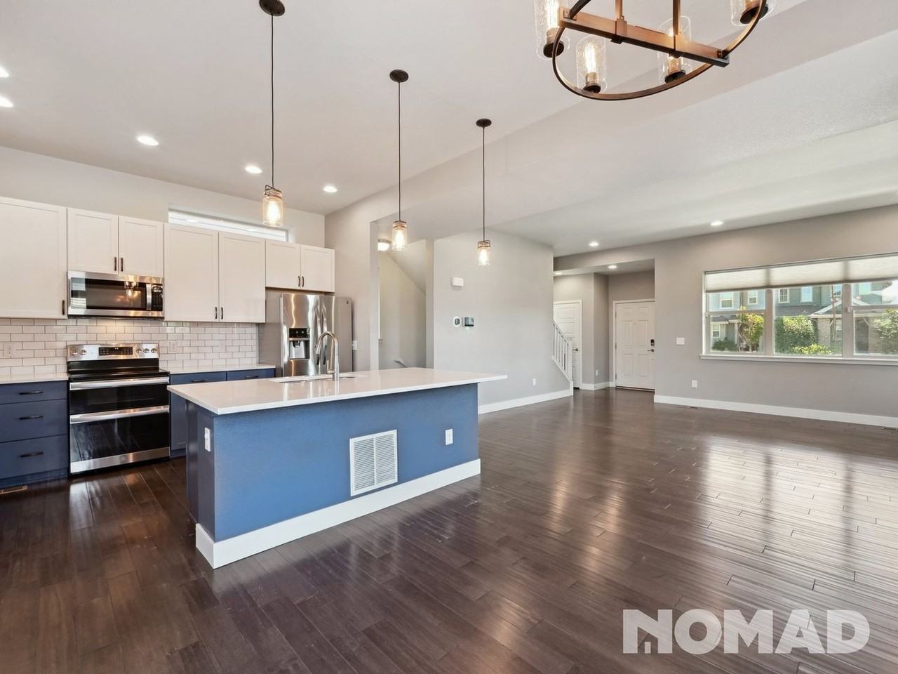 2592 Iola St - Photo 5 of 30