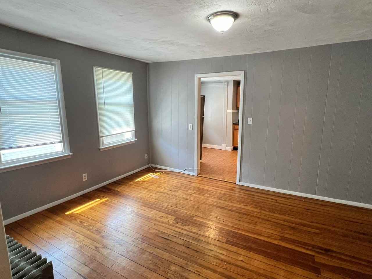 18-20 Wareham St - Photo 3 of 20