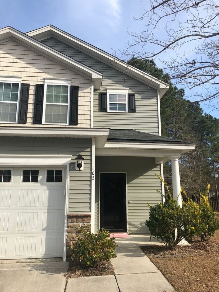 102 Surlington Dr - Photo 2 of 4