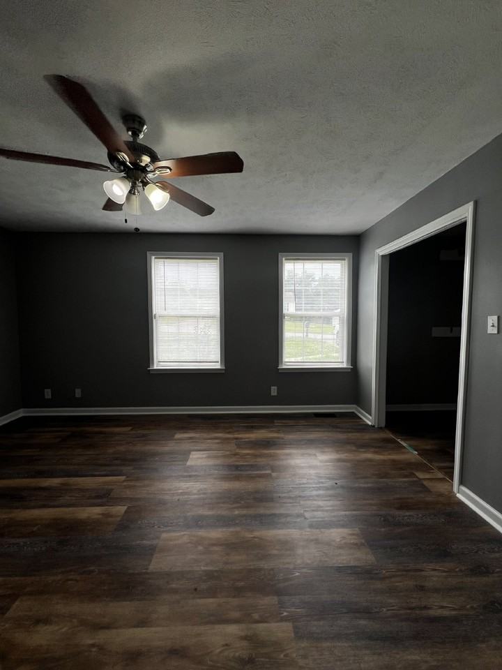 578 Somerset Ln - Photo 6 of 12