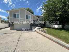 featured image of 1229 W Capernaum Rd