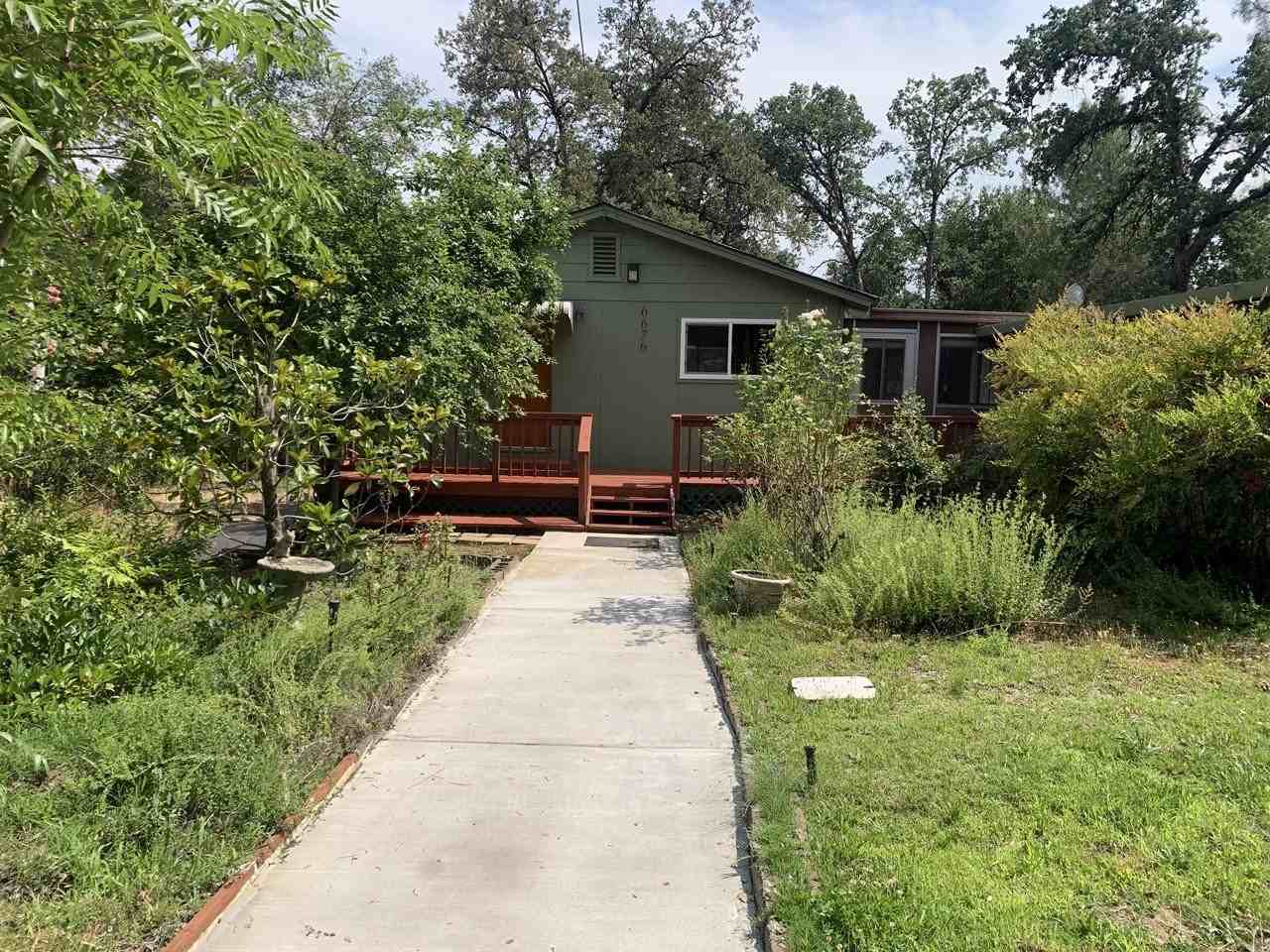 6676 Acorn Hill Rd - Photo 2 of 11