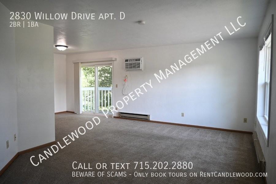 2830 Willow Dr Apt D - Photo 2 of 21