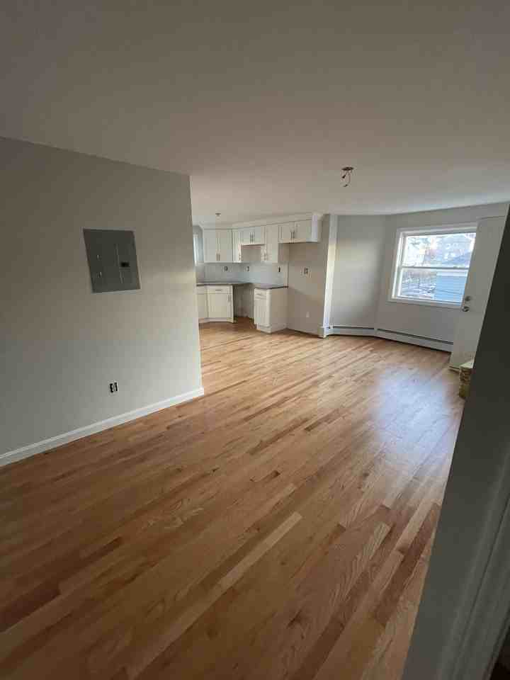 338 Ferry St #3EAST - Photo 5 of 8