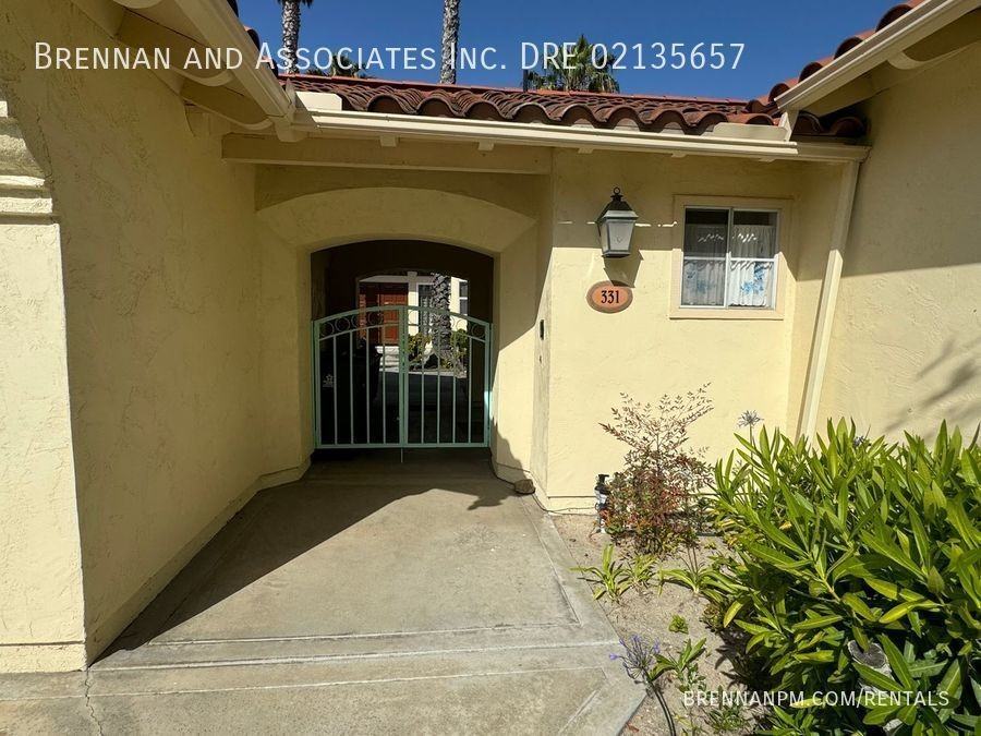 331 Canyon Ridge Dr - Photo 2 of 35