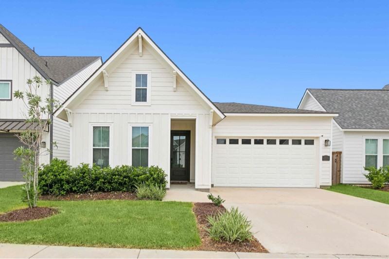 9003 Magnolia View Dr - Photo 2 of 16