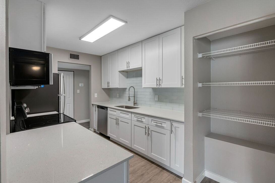 Westmount at London Park - Photo 2 of 50