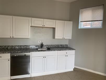 3129-31 West Augusta Boulevard - Photo 2 of 50