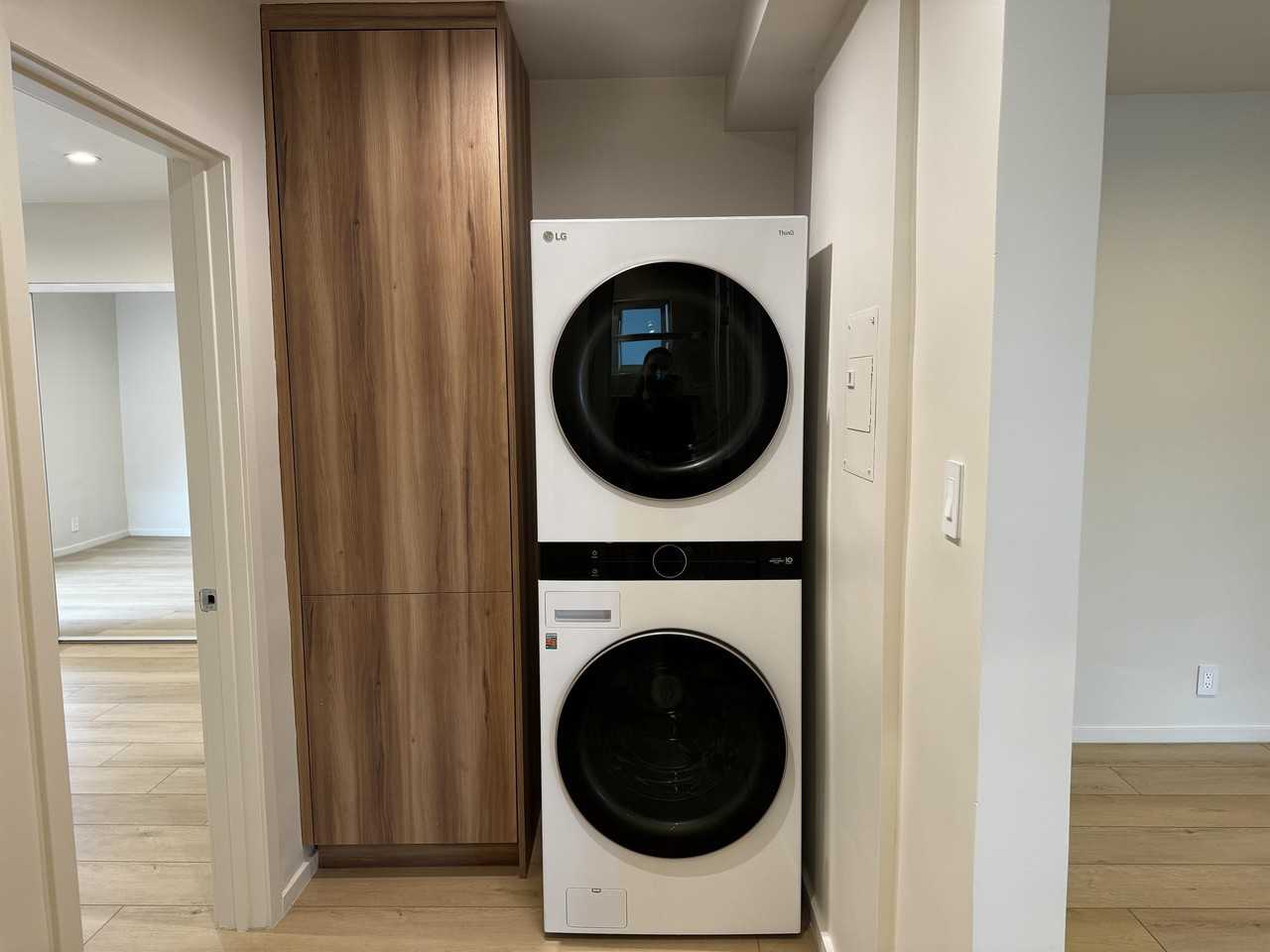 550 North Orlando Avenue - Photo 4 of 21