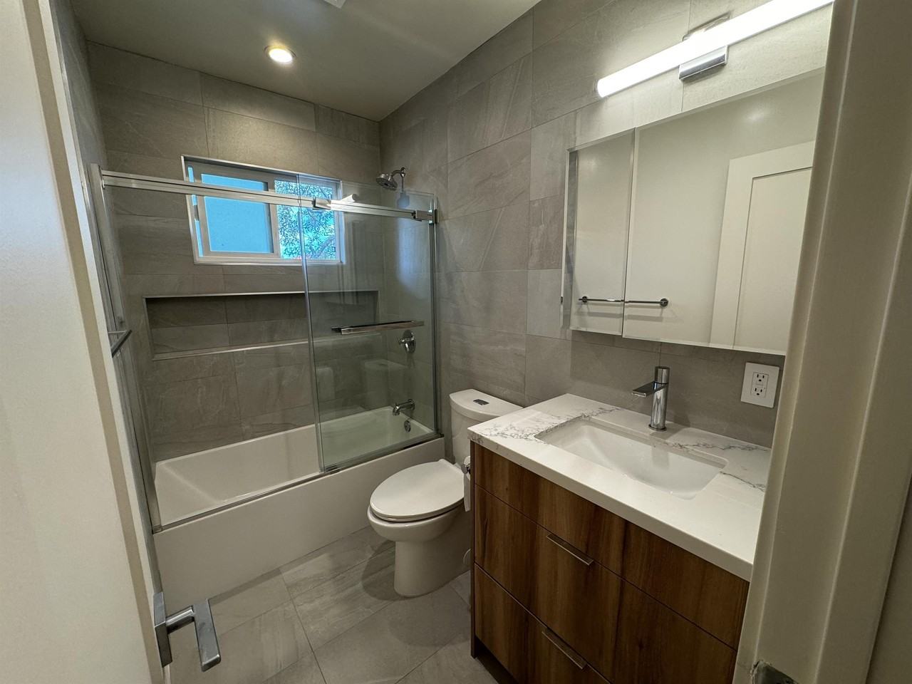 550 North Orlando Avenue - Photo 5 of 21