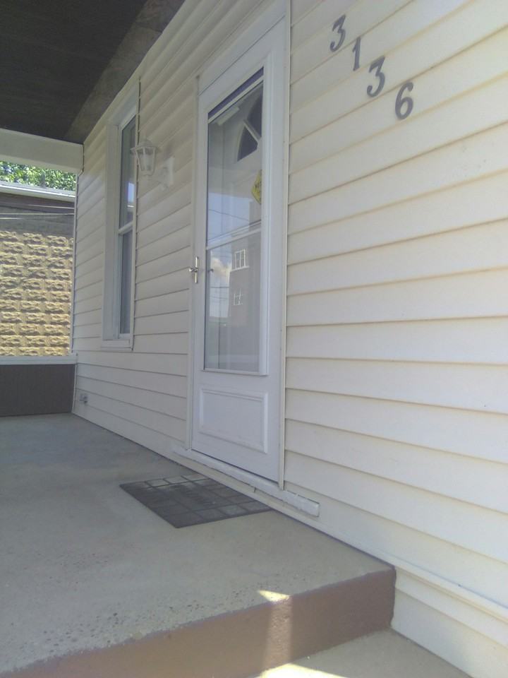 3136 McColloch Street - Photo 4 of 11