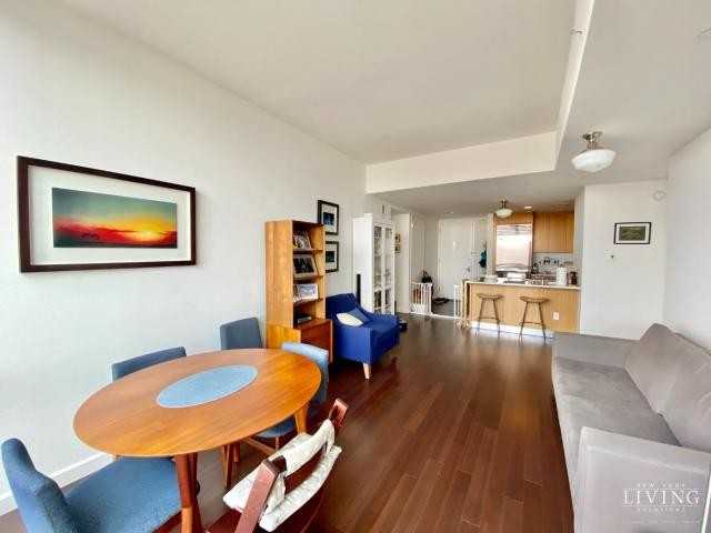 200 N End Ave - Photo 6 of 10