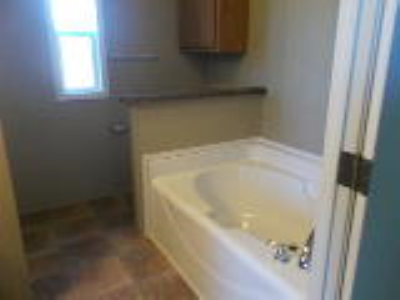 5530 Cascade Rd - Photo 3 of 6