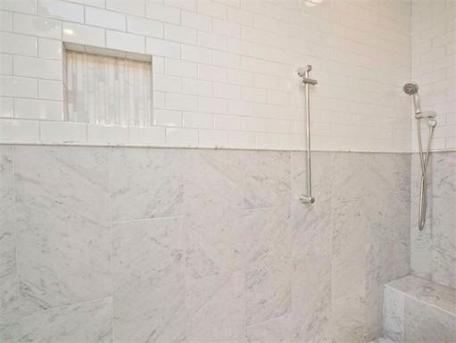 1703 Bouldin Ave - Photo 3 of 19