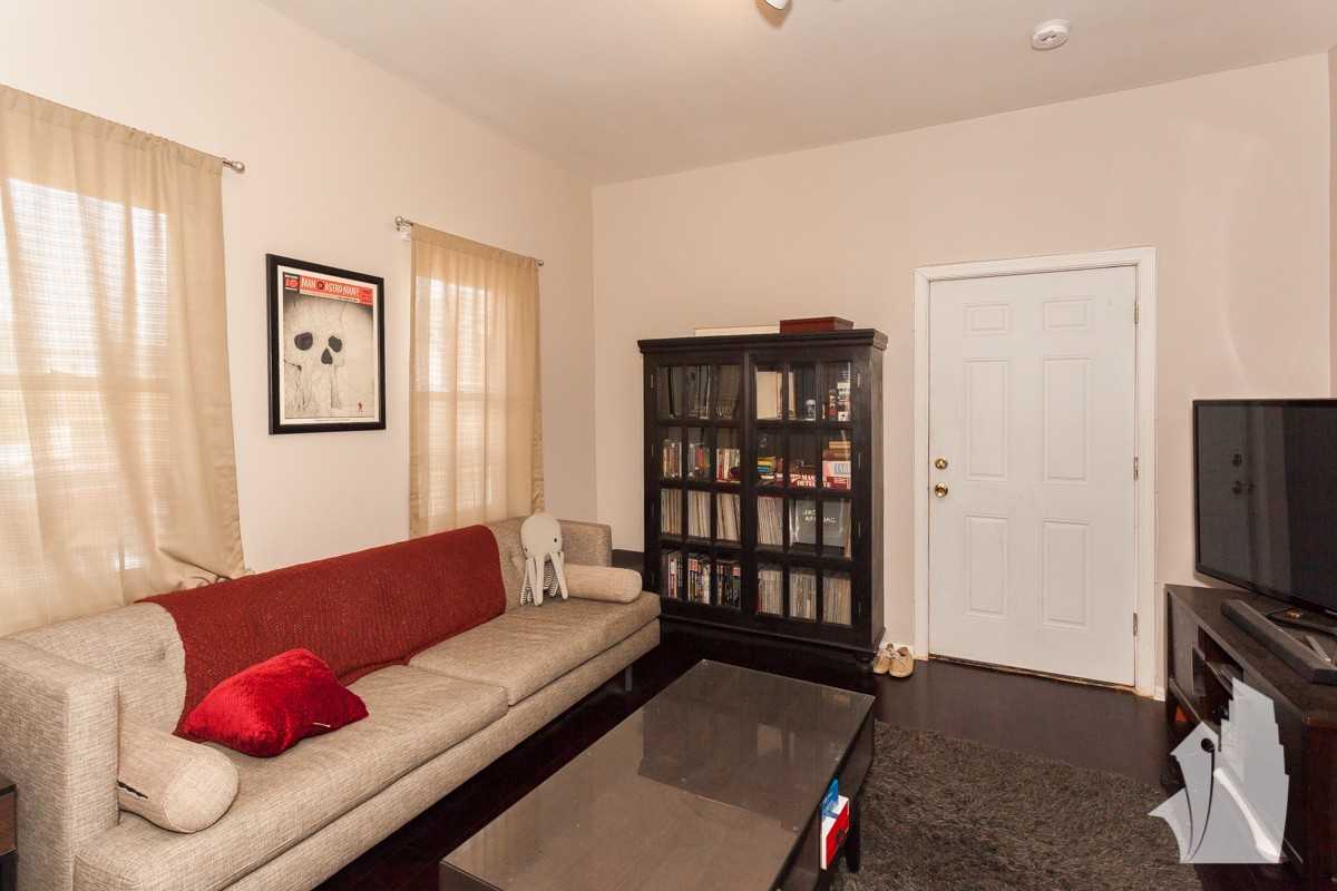 1927 N Kedzie Ave #1R - Photo 6 of 14