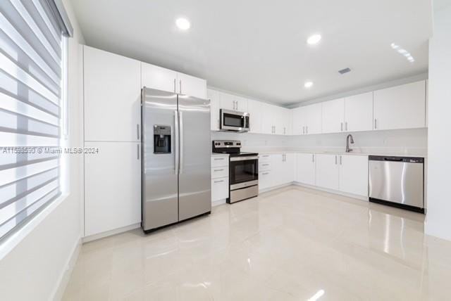 25814 Sw 144th Ct #25814 - Photo 2 of 8