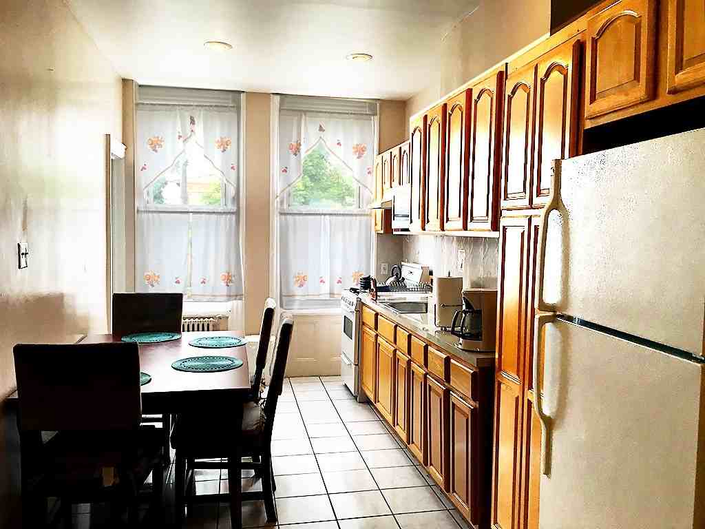 18-15 Stockholm St #1L - Photo 2 of 7