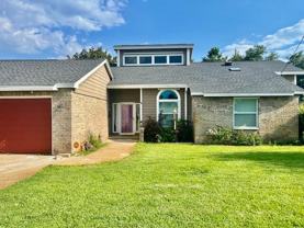 833 Linda Dr - Photo 1 of 1